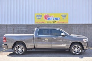 2020 Ram Pickup 1500 1C6SRFPT9LN101862 2020 Ram Pickup 1500