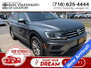 2018 Volkswagen Tiguan 2.0T SE 4Motion 3VV2B7AX5JM133747 2018 Volkswagen Tiguan 2.0T SE 4Motion