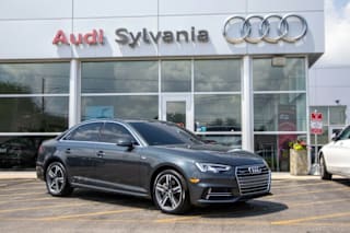 2017 Audi A4 2.0T quattro Premium Plus WAUENAF44HN007116 2017 Audi A4 2.0T quattro Premium Plus