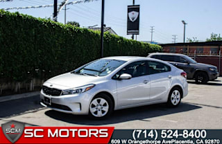 2017 Kia Forte LX 3KPFK4A70HE080698 2017 Kia Forte LX