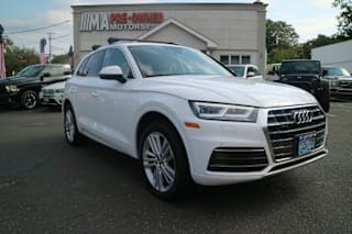 2018 Audi Q5 2.0T quattro Premium Plus WA1BNAFY0J2002683 2018 Audi Q5 2.0T quattro Premium Plus