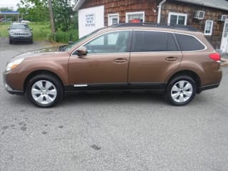 2011 Subaru Outback 2.5i Premium 4S4BRCCC8B3351936 2011 Subaru Outback 2.5i Premium