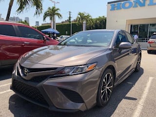 2018 Toyota Camry 4T1B11HK8JU588821 2018 Toyota Camry