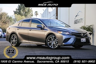 2019 Toyota Camry 4T1B11HK1KU760785 2019 Toyota Camry