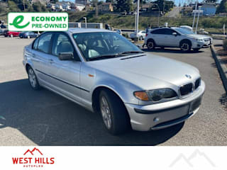 2002 BMW 3 Series WBAEV334X2KL77057 2002 BMW 3 Series