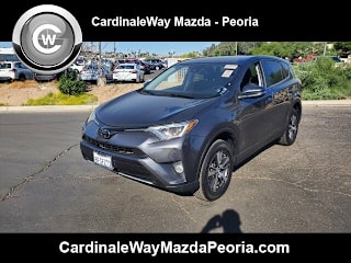 2018 Toyota RAV4 XLE JTMWFREV5JJ202099 2018 Toyota RAV4 XLE