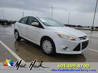 2012 Ford Focus 1FAHP3F28CL462324 2012 Ford Focus