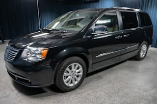 2015 Chrysler Town and Country Limited Platinum 2C4RC1GG3FR716753 2015 Chrysler Town and Country Limited Platinum