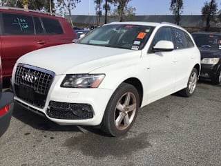 2012 Audi Q5 3.2 quattro Premium Plus WA1DKAFP3CA114623 2012 Audi Q5 3.2 quattro Premium Plus