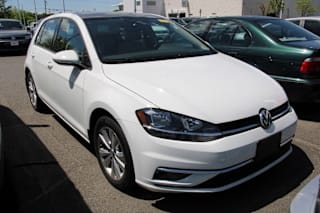 2018 Volkswagen Golf 1.8T S 3VWB17AU8JM273957 2018 Volkswagen Golf 1.8T S