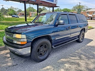 2005 Chevrolet Suburban 1500 LS 3GNEC16ZX5G211077 2005 Chevrolet Suburban 1500 LS