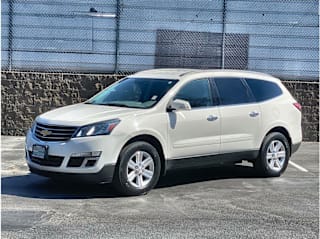 2014 Chevrolet Traverse LT 1GNKRGKD0EJ303022 2014 Chevrolet Traverse LT
