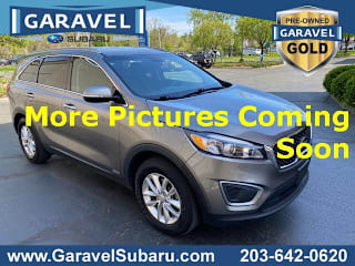2017 Kia Sorento LX 5XYPGDA30HG202675 2017 Kia Sorento LX