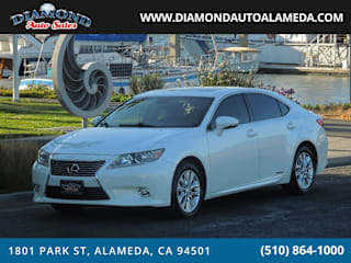 2013 Lexus ES 300h Base JTHBW1GG2D2000719 2013 Lexus ES 300h Base