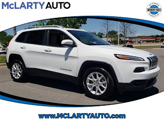 2016 Jeep Cherokee Latitude 1C4PJLCS2GW136924 2016 Jeep Cherokee Latitude
