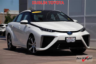 2018 Toyota Mirai Base JTDBVRBD1JA004424 2018 Toyota Mirai Base