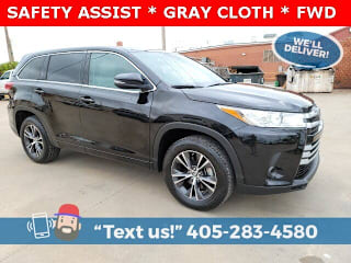 2018 Toyota Highlander LE 5TDZARFH5JS040546 2018 Toyota Highlander LE