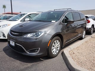 2019 Chrysler Pacifica Touring L 2C4RC1BG8KR657278 2019 Chrysler Pacifica Touring L