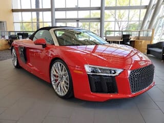 2017 Audi R8 5.2 quattro V10 Spyder WUAVACFX2H7903992 2017 Audi R8 5.2 quattro V10 Spyder