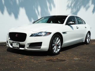2018 Jaguar XF 25t Premium SAJBJ4FX4JCY54346 2018 Jaguar XF 25t Premium