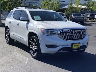2019 GMC Acadia Denali 1GKKNXLS4KZ127062 2019 GMC Acadia Denali