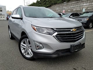 2018 Chevrolet Equinox Premier 2GNAXVEV1J6105616 2018 Chevrolet Equinox Premier