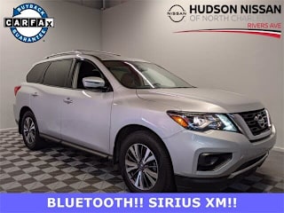 2017 Nissan Pathfinder S 5N1DR2MN1HC698875 2017 Nissan Pathfinder S