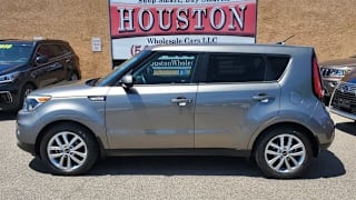 2018 Kia Soul + KNDJP3A5XJ7567255 2018 Kia Soul +