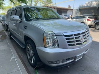 2011 Cadillac Escalade ESV Luxury 1GYS4HEF5BR386755 2011 Cadillac Escalade ESV Luxury