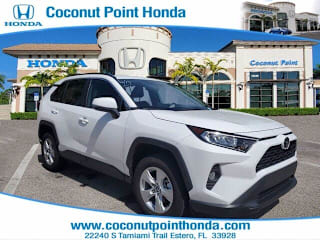 2021 Toyota RAV4 XLE 2T3W1RFV7MC090698 2021 Toyota RAV4 XLE