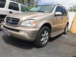 2005 Mercedes-Benz M-Class ML 350 4JGAB57E55A517692 2005 Mercedes-Benz M-Class ML 350
