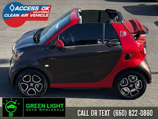 2018 Smart fortwo electric drive passion WMEFK9BA3JK257935 2018 Smart fortwo electric drive passion