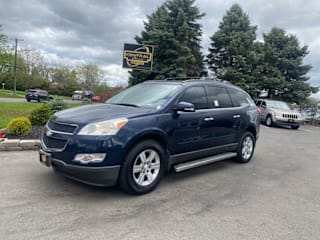 2010 Chevrolet Traverse LT 1GNLVFED9AJ263586 2010 Chevrolet Traverse LT