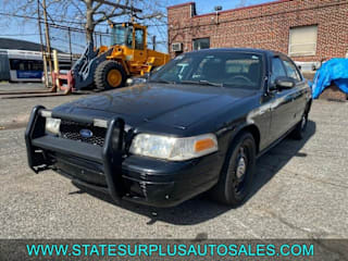 2011 Ford Crown Victoria Police Interceptor 2FABP7BV4BX127737 2011 Ford Crown Victoria Police Interceptor