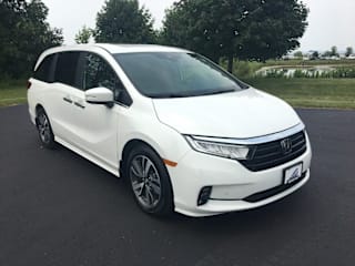 2021 Honda Odyssey Touring 5FNRL6H88MB041883 2021 Honda Odyssey Touring