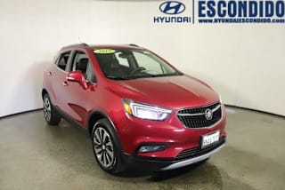 2018 Buick Encore Essence KL4CJGSB0JB549201 2018 Buick Encore Essence