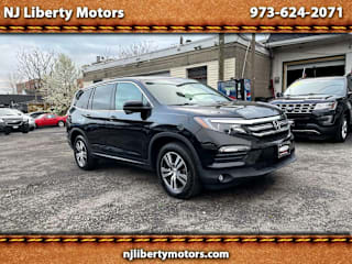 2017 Honda Pilot EX-L w/RES 5FNYF6H83HB026121 2017 Honda Pilot EX-L w/RES