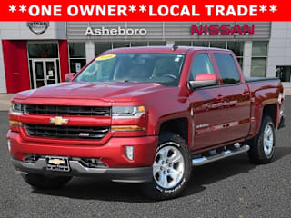 2018 Chevrolet Silverado 1500 LT 3GCUKREC8JG638965 2018 Chevrolet Silverado 1500 LT
