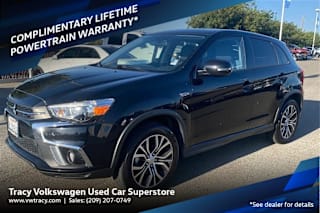 2018 Mitsubishi Outlander Sport 2.4 SE JA4AP3AW9JU015024 2018 Mitsubishi Outlander Sport 2.4 SE