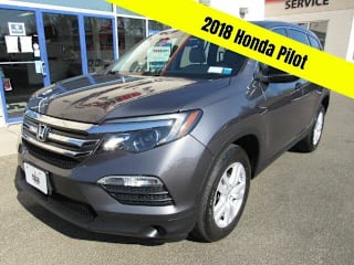 2018 Honda Pilot LX 5FNYF6H10JB001685 2018 Honda Pilot LX