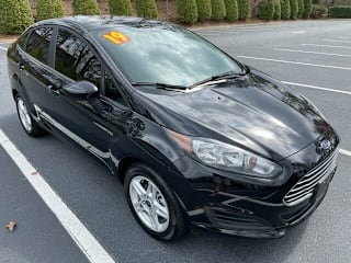 2019 Ford Fiesta SE 3FADP4BJ5KM164568 2019 Ford Fiesta SE