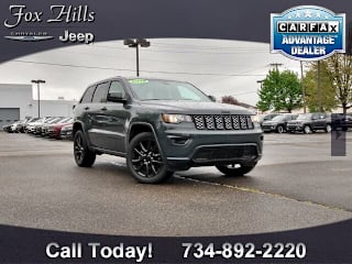 2018 Jeep Grand Cherokee Altitude 1C4RJFAG8JC240478 2018 Jeep Grand Cherokee Altitude