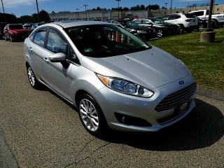 2017 Ford Fiesta 3FADP4CJ3HM129681 2017 Ford Fiesta