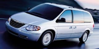 2005 Chrysler Town and Country 2C4GP54L75R222771 2005 Chrysler Town and Country