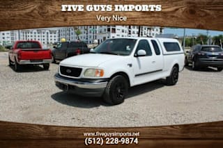 1999 Ford F-150 XLT 1FTRX17L9XKB23030 1999 Ford F-150 XLT