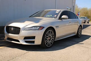 2016 Jaguar XF R-Sport SAJBL4BV5GCY06037 2016 Jaguar XF R-Sport