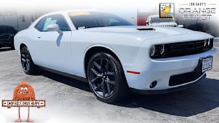 2019 Dodge Challenger SXT 2C3CDZAG3KH680075 2019 Dodge Challenger SXT