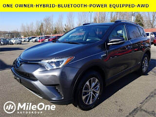 2018 Toyota RAV4 Hybrid JTMRJREV6JD177322 2018 Toyota RAV4 Hybrid