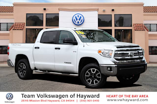 2016 Toyota Tundra SR5 5TFEM5F17GX108575 2016 Toyota Tundra SR5