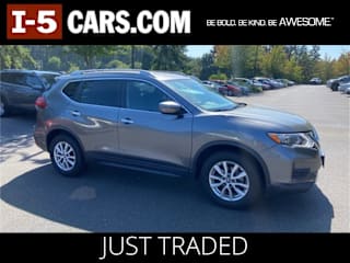 2017 Nissan Rogue SV KNMAT2MT9HP588284 2017 Nissan Rogue SV